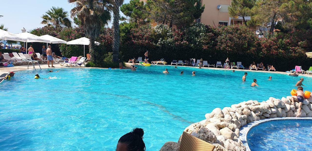 Orange Apartment Golem  Dış mekan fotoğraf